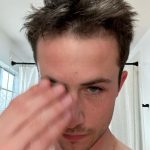 Dylan Minnette Instagram - 🎶🎼🎵 𝑀𝓊𝓈𝒾𝒸 𝓈𝓅𝑒𝒶𝓀𝓈 𝓌𝒽𝑒𝓇𝑒 𝓌𝑜𝓇𝒹𝓈 𝒻𝒶𝒾𝓁 ✨