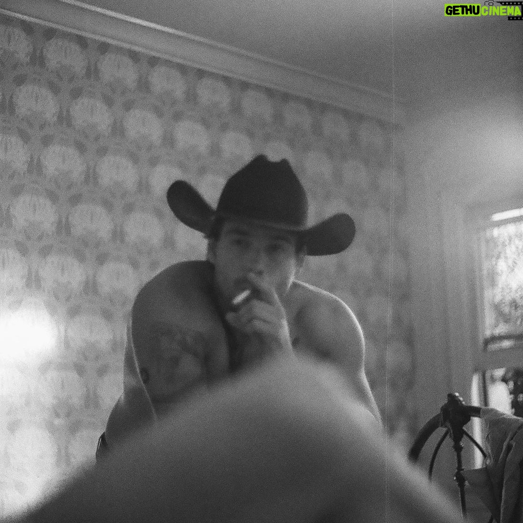Dylan Sprayberry Instagram - Lonesome Dove