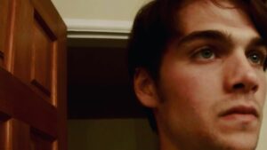 Dylan Sprayberry Instagram - Don’t Do It.
Short film directed by @tylerposey58
Starring yours truly
😂
Swipe to watch the whole short.