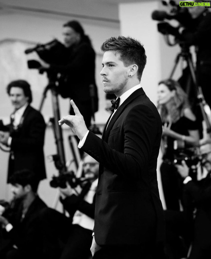 Dylan Sprouse Instagram - Honored to attend the #whitenoise screening at the 79th Annual Venice Film Festival. Thank you @armanibeauty and @giorgioarmani for having me. Venice, Italy