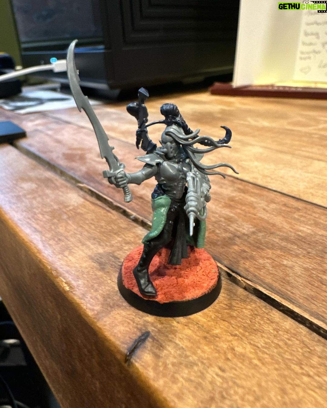 Dylan Sprouse Instagram - Back on my warhammer grind. Second army will be Drukhari and the models are so sick