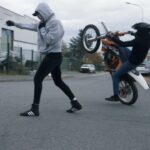 Dylan Thiry Instagram - J-3 🥊 Il faut parfois traverser le pire pour obtenir le meilleur. 👊🏽 Coach : @momotek_galaoui Vidéo : @s_t_e_f_p_r_o_d Moto : @hadrien_brdd & @lucas_hennequin Tek Boxing Gym