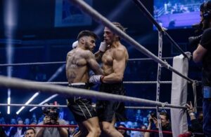 Dylan Thiry Instagram - La plus grande gloire n'est pas de ne jamais tomber, mais de se relever à chaque chute. 🥊