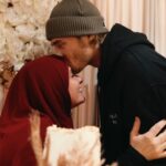 Dylan Thiry Instagram - 46 ans joyeux anniversaire Maman. Tu m’as donné vie et c’est à mon tour d’accompagner la tienne. Je t’aime maman et cela jusqu’à mon dernier souffle. ❤️