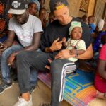 Dylan Thiry Instagram - POUR NOS ENFANTS 👧🏾 👦🏼 🧒🏽 👶🏻 Après tous les signes que j’ai reçu durant mes voyages humanitaires, je pense qu’il est enfin temps pour moi d’ouvrir ma propre association. Le but de cette association sera d’aider nos enfants de demain, mais pas que, n’oublions pas les animaux, la protection de la nature, prendre soin des personnes plus âgées… j’ai longuement réfléchi avant de prendre cette décision mais je pense qu’il est temps avec l’envie et le besoin que j’ai d’aider autrui depuis mon plus jeune âge. Déjà en tant que ancien militaire, puis nous sommes humains alors autant faire preuve d’humanité ! C’est donc normal qu’aujourd’hui, je sois à la tête d’une association humanitaire. L’association aura un avocat un juridique, une cagnotte certifié avec un huissier agréé. Tout sera 100 % légal et réglo pour que nous ayons aucun reproche de quiconque. Hâte que l’aventure commence… C’est tous ensembles que nous pourrons modifier le monde, alléger le quotidien des plus démunis, donner l’exemple à la jeune génération. Prochaine destination : Sénégal ou Madagascar ? 🇸🇳 🇲🇬 @pournosenfants_ Senegal