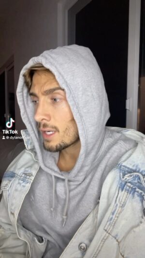 Dylan Thiry Instagram - En ce moment, la plus grande prison à ciel ouvert - 
Gaza est bombardée.
Gaza tous nos duas sont liés à vous. 
Faites des duas pour nos frères et sœurs. #freepalestine