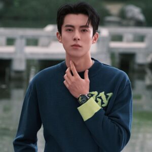 Dylan Wang Instagram - 😎😎😎
 #TambourStreetDiver
#LVWatches
#LouisVuitton
@louisvuitton