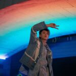 Dylan Wang Instagram - 夜✌️
