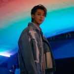 Dylan Wang Instagram - 夜✌️