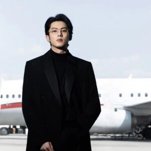 Dylan Wang Instagram - 谢谢大家支持时宴。#以爱为营