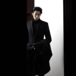 Dylan Wang Instagram – 谢谢大家支持时宴。#以爱为营