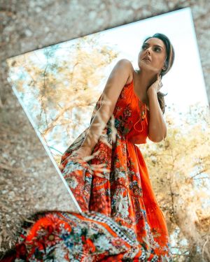 Ebru Gündeş Instagram - Ayna ... 📷 @sametgecek