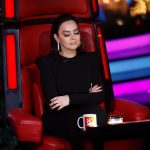 Ebru Gündeş Instagram - Yeni yıla müthiş bir giriş yaptığımız doğrudur 😉 Beraber yine çok eğleneceğiz 💃🏻 @tv8 @osesturkiye @acunilicali @muratboz @oguzhankoctv #BeyazıtÖztürk @saadetozsirkinti #osestürkiye #osestürkiyeyılbaşı