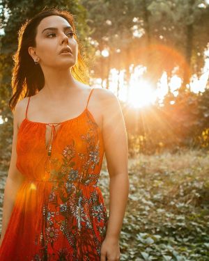 Ebru Gündeş Instagram - Ayna ... 📷 @sametgecek