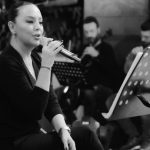 Ebru Gündeş Instagram – Yansın İstanbul bu gece 😉 #SezenAksu 💕🙏🏻 @gunayrestaurant