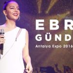 Ebru Gündeş Instagram - Yine çok güzel olduğumuz ve çok eğlendiğimiz bir gündü 😉😃 #tbt #Antalya #Expo