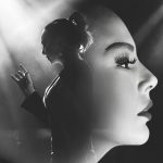 Ebru Gündeş Instagram - ⚫️⚪️ ... Saç: @ozgurbasboyuk Makyaj: @barissahiin Fotoğraf: @sametgecek