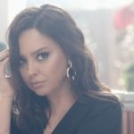 Ebru Gündeş Instagram - Âşık albümümün ikinci video klibi “Gidiniz” şimdi youtube.com/EbruGundes kanalında yayında! 🎶❤ @sebnemsungur @gokhantepemuzik @gulsenaybaba @erhanbayrak @omid.saghafi