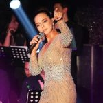 Ebru Gündeş Instagram - Dünden kalanlar 😍 Ben de sizi takipteyim 😉 Bu gece yine beraber şarkı söylemeye hazırlanıyoruz 🎤