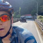 Eddie Peng Instagram - 請吃月餅 🥮 騎車平安