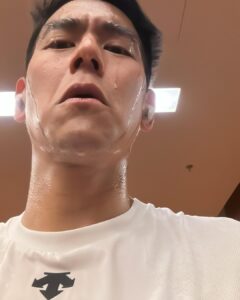 Eddie Peng Instagram - #sweatthefatout 🏋️‍♂️🫡🥲