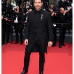 Edgar Ramírez Instagram - Closing Ceremony of the 75th Cannes Film Festival ✨ Dressed by: @fendi Armored by: @cartier Styled by: @jasonbolden Tailored by: @howiskaren @groomed by: @fabbhairdresser