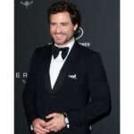 Edgar Ramírez Instagram - Thank you @kering_official for yet another unforgettable night with friends & family celebrating #womeninmotion at #cannesfilmfestival2022 ✨ #kering #uncertainregard • dressed by @gucci • styled by @jasonbolden • groomed by @fabbhairdresser • tailored by @howiskaren • armored by @cartier