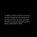 Edgar Ramírez Instagram - Te ruego que por favor leas con detenimiento este post y deslices hasta el final 🙏🏽. Es lo más doloroso y lo más íntimo que he tenido que publicar en mi vida, pero creo que es muy importante compartirlo. Por momentos siento que es una pesadilla de la que me voy a despertar, pero sé que no lo es. Que es tan real como el aire que en este momento me cuesta respirar. Junto a este post hay una entrevista que tuve con el Dr. Anthony Fauci, Asesor Médico Jefe del Presidente de los Estados Unidos, en la cual discutimos información vital sobre cómo enfrentar el COVID 19 y la imperiosa necesidad de vacunarnos, quienes tenemos la suerte de acceder a una vacuna. Nadie que tenga acceso a una vacuna deber morir de COVID 19. Por favor lee esta información, ve la entrevista y compártela. Muchísimas gracias, Edgar Wilmington, North Carolina