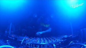 Eduardo Miranda Instagram - YA ESTA ARRIBA EN MI CANAL DE YT EL SET DE @thehideoutla_ UNA DE LAS FIESTAS MÁS CHULAS Y MAXIMAS DE LA 🔥 AQUÍ LES DEJO UNOS DROPS, COMENTA CUAL TE GUSTA MÁS 🖤🌶 TRACK LIST. 1 Doctor Zouk - @david_berrie & @jamiejonesmusic 2 Fuego Fuego - @albertodimeodj & @moreno_prieto 3 La vela - @denniscruzdj 4 Chucky 73 - @catz_n_dogz 5 La orilla - Chile 6 No bueno - @sosamusic Mexico City, Mexico