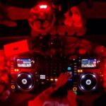 Eduardo Miranda Instagram - Amigos estoy muy feliz de de contarles que tenemos 4 Gigs en Canadá listo para ver a toda la gente latina en la pista de baile. Ajua. 🇨🇦🔥 @studionightclub @sonorabargrill @garfinkelswhistler Canada Vancouver