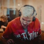 Eduardo Miranda Instagram - ¿Cuál es tu canción favorita? 🎧😎