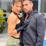 Efraín Ruales Instagram - Necesitamos tu voto en @encontactoecuavisa ❤️ tu like y comentario 🙏🏾 por #yeilou y #malluma ya mismo se sube la foto solo tenemos 2 min. 🙌🏽 @ale_jaramillo y yo se los agradecemos ❤️