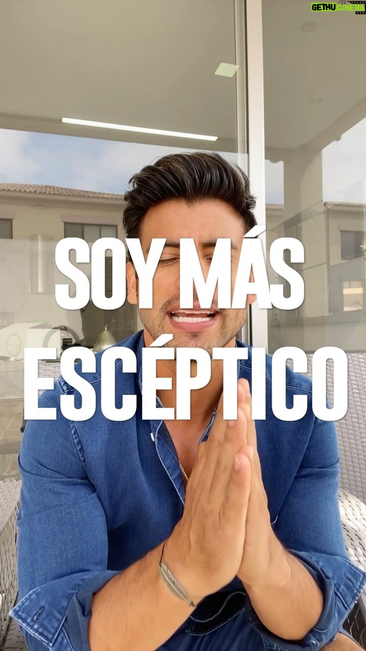 Efraín Ruales Instagram - Alejado totalmente del síndrome de #hubris 🤔 si crees que alguien debe escuchar este mensaje #COMPARTE #eframensaje #esceptico