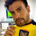 Efraín Ruales Instagram – Esto recién empieza! Quien se siente orgulloso de esta selección 🙌🏽 COMENTA con esa bandera 🇪🇨 Ecuador