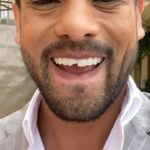 Efraín Ruales Instagram - Muy pronto por #netflix disfruta esta exhaustiva investigación de cómo Efra se quedó sin un diente ✨ 🦷 pero salió adelante pese a la adversidad 😓