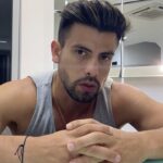 Efraín Ruales Instagram - NO LO HAGAS PORFAVOR 😢 quien mas llora por esto ? #pulga #lio @alexvizuete @elchinomoreira @fernandoz5 Barcelona, España