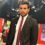 Efraín Ruales Instagram - Compárteme un SUEÑO, ANHELO o EMPRENDIMIENTO que todavía no has empezado pero sientes que debes hacerlo ! LEERÉ CADA UNO 👀🙏🏾❤️