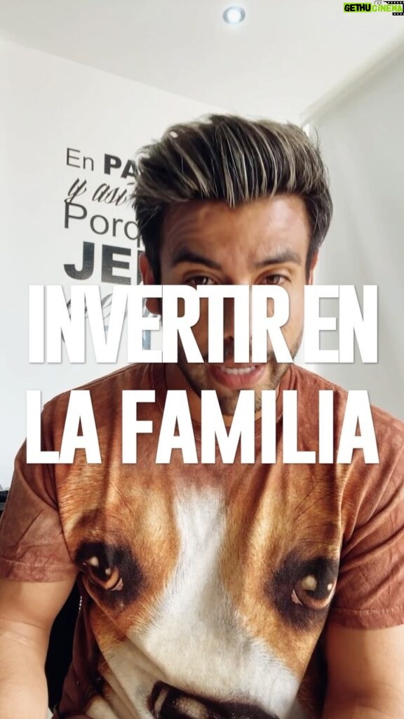 Efraín Ruales Instagram - Cuál es la mejor inversión que pudieras hacer ? Cuéntame TE LEO 👀 #eframensaje #familia