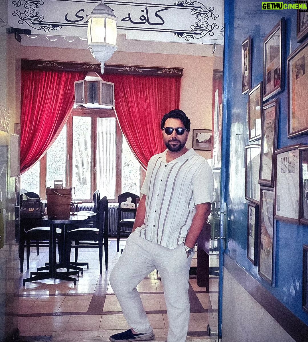 Ehsan Khajeamiri Instagram - ۱۶ مرداد ۱۴۰۲ کافه نادری