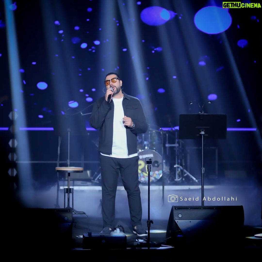 Ehsan Khajeamiri Instagram - یک شب فوقالعاده در کنار شما ۱۰ فروردین ۱۴۰۲ بماند به یادگار 😍