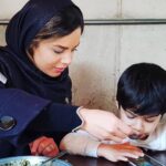 Ehsan Khajeamiri Instagram - امشب دهمین سالگرد ازدواج من و شماس خانوم در جریان باش انشالا قرار حالا حالا اخلاق گند منو تحمل کنی هر چی هم پیر تر شم بدترم میشه خداروشکر که اومدی تو زندگیم 😍❤😘