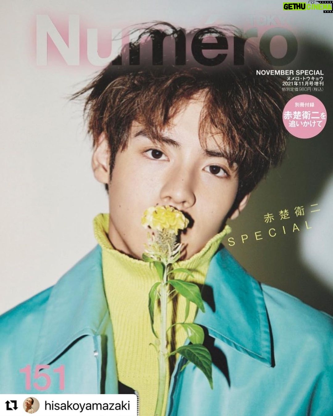 Eiji Akaso Instagram - 是非チェックして下さいませ! #Repost @hisakoyamazaki with @make_repost ・・・ 9月28日発売のNumero TOKYO 11月号の特装版カバーは赤楚衛二さん。 特装版には16ページの赤楚衛二さんの別冊付録もついております。 ぜひ、ご覧いただけたら嬉しいです❤︎ PHOTO : BUNGO TSUCHIYA STYLING : TAICHI SUMURA HAIR & MAKEUP : RUMI HIROSE EDITOR : HISAKO YAMAZAKI #NumeroTokyo #numerotokyo151 #ヌメロトウキョウ11月号 #赤楚衛二 #EijiAkaso #jilsander