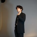 Eiji Akaso Instagram - インタビュー&フォトブック「E」が発売されました。 写真展もやっておりますので詳しくはネットで☺️