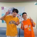 Eiji Akaso Instagram - ドラマ 「こっち向いてよ向井くん」 最後までみてくださって本当に有難うございました🙌 令和ならではの恋愛観、結婚観、大いに学びました✨ 本当にスタッフキャストの皆様が素敵な方々だったので本当に助かりました😭 感謝です！！ そしてありがとうよ！ 向井！！！ #こっち向いてよ向井くん #素敵なメンバーと #パシャリ #楽しかったです #アップはぼっち