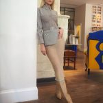 Eiza González Instagram - Hi sunny London 💛 press day in @fendi ☀️