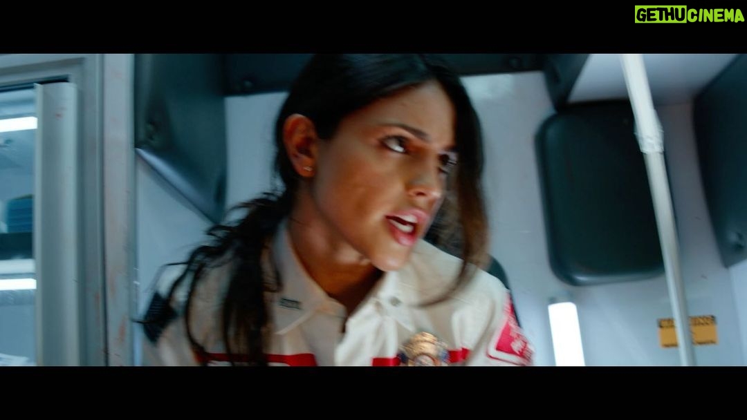 Eiza González Instagram - Here’s the first trailer for #Ambulance @jakegyllenhaal @yahya @michaelbay @ambulancethemovie in theaters February 18. #Ambulancemovie
