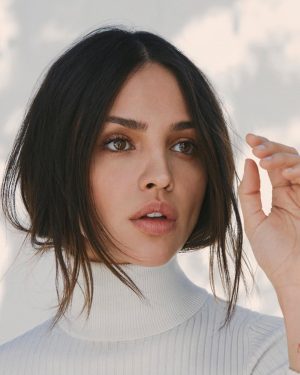 Eiza González Instagram - @theamazingmagazine 
🌸𝓒𝓸𝓿𝓮𝓻 𝓢𝓱𝓸𝓸𝓽🌸
𝓣𝓱𝓪𝓷𝓴 𝔂𝓸𝓾 𝓯𝓸𝓻 𝓪 𝔀𝓸𝓷𝓭𝓮𝓻𝓯𝓾𝓵 𝓬𝓱𝓪𝓽!