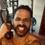 Ekin Mert Daymaz Instagram - Şunun şurasında yaza..