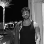 Ekin Mert Daymaz Instagram - Anlamsız bir seri