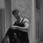 Ekin Mert Daymaz Instagram - Anlamsız bir seri